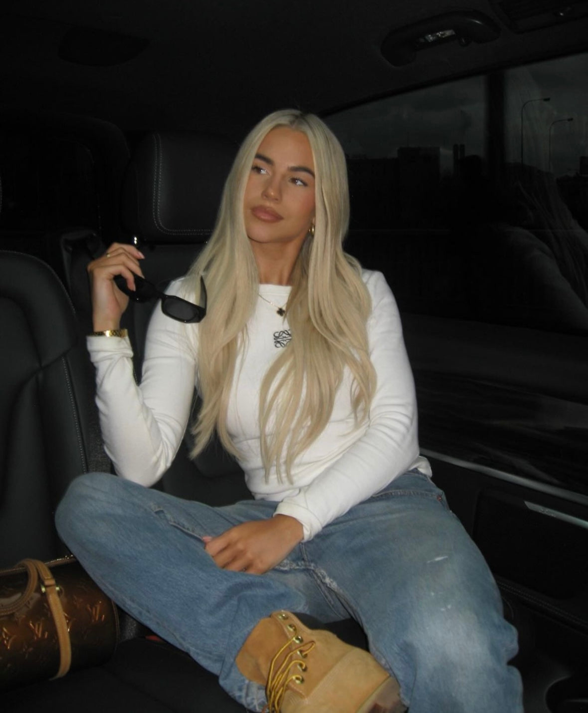 LONG SLEEVE LO TOP IN WHITE