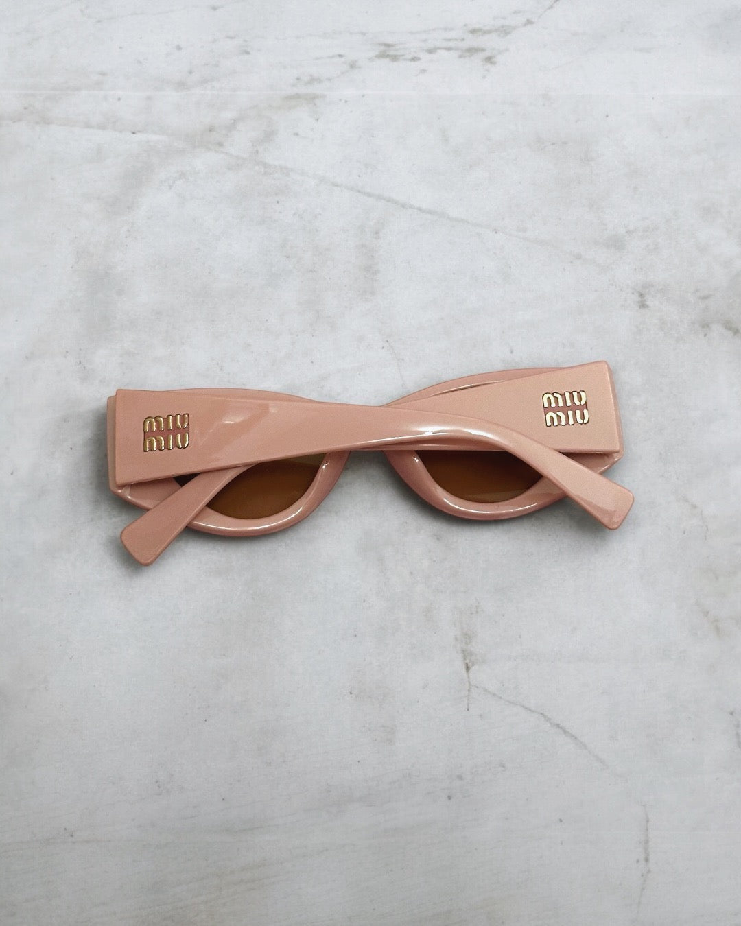 Cat eye MM sunglasses