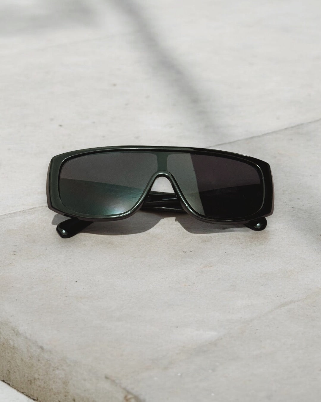 Oversized CC sunglasses
