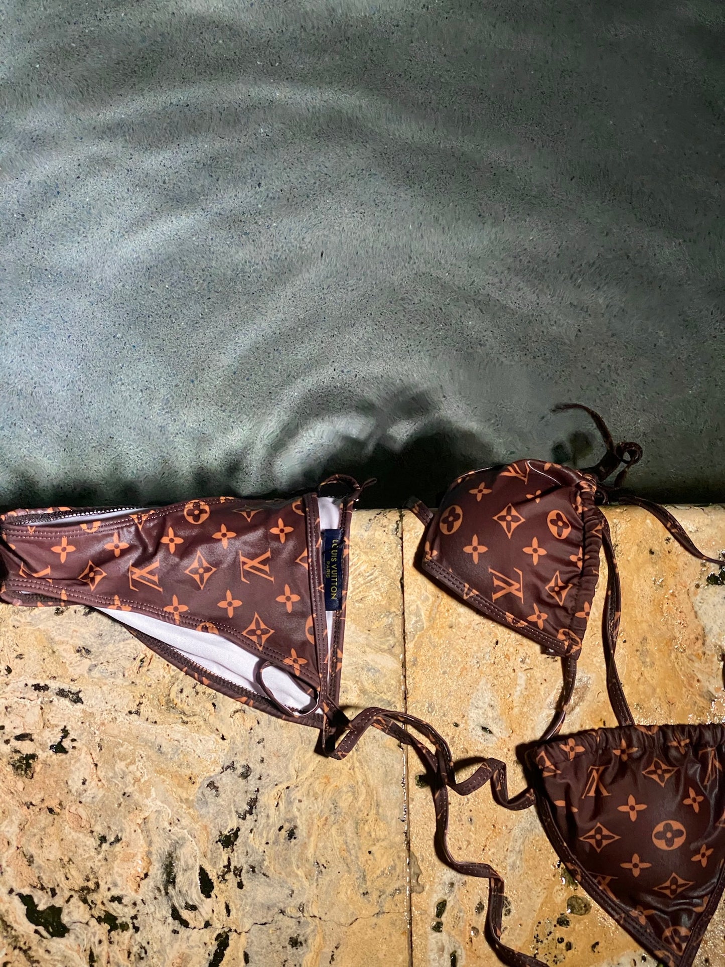 Y2K print bikini in brown